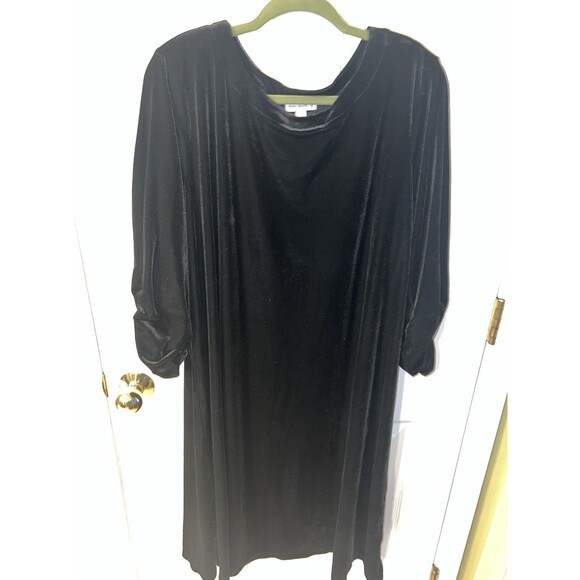 Susan Graver Dress Womens 2X Black Velvet Midi Shift Velour Dark Romantic Soft - Picture 7 of 7